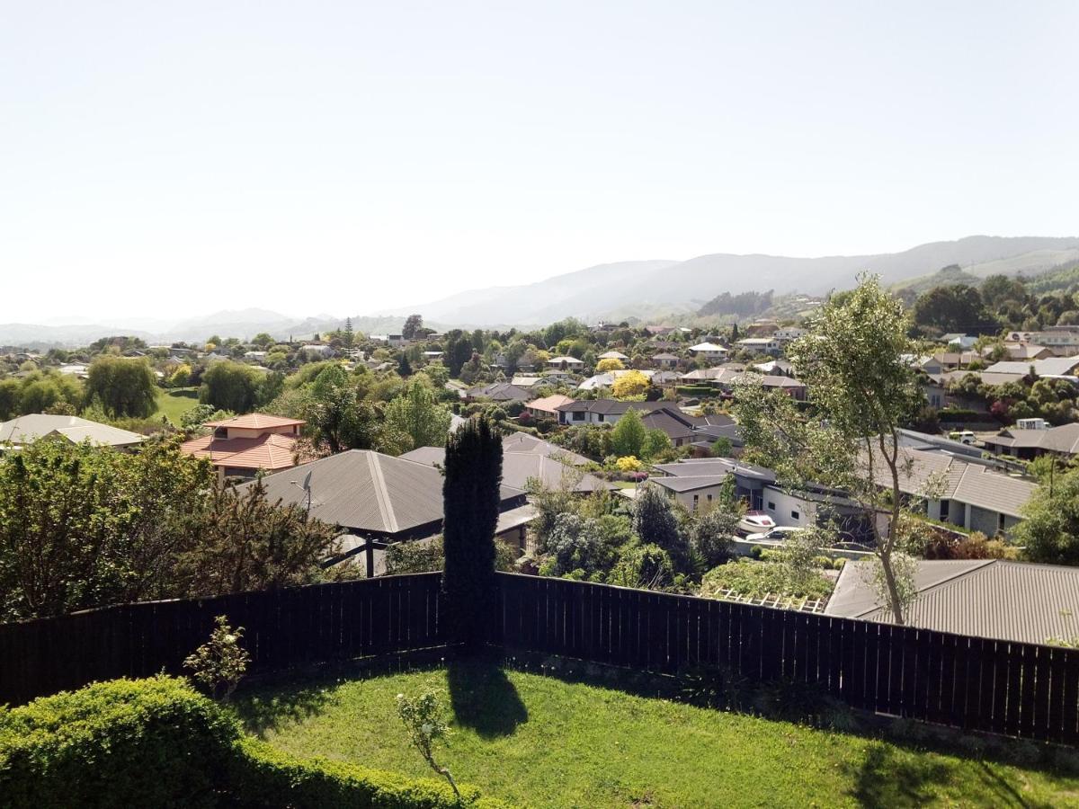 Super Sunny Holiday Home Richmond Exterior foto